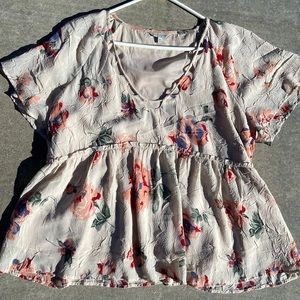 Lucky Brand Top!